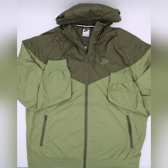 NWT Nike Men’s Track Suit Set Jacket & Joggers Size L - Picture 8 of 15